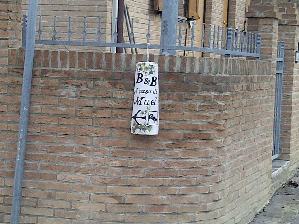 B&B A Casa Di Mael San Costanzo Exteriér fotografie